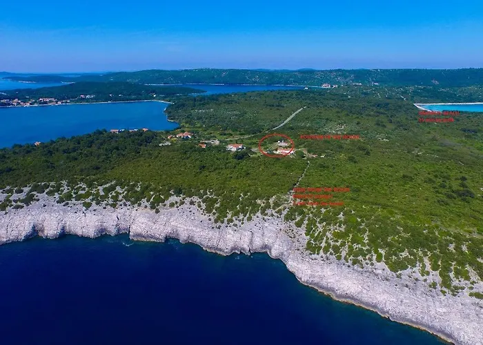 Sakarun - Ena Ferienhaus Veli Rat