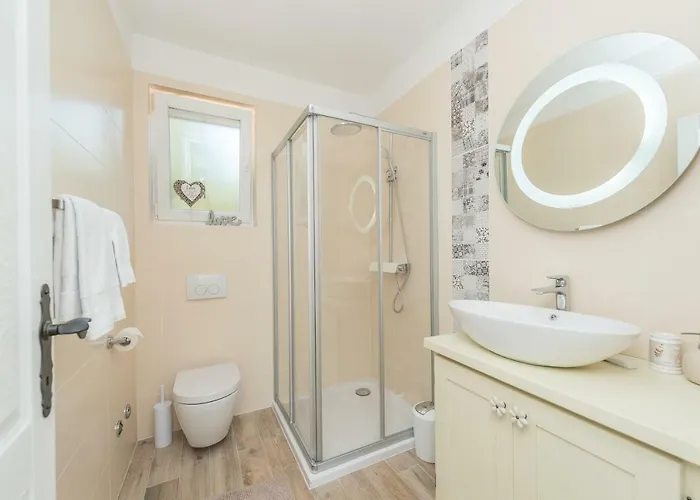 Sakarun - Ena Ferienhaus