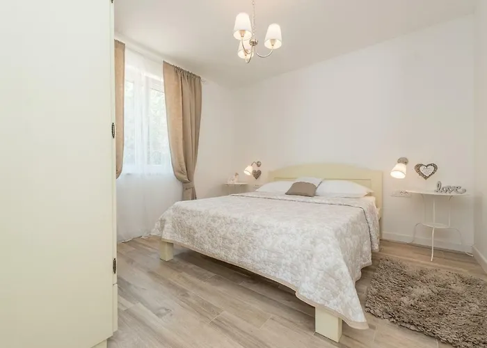 Sakarun - Ena Holiday home *